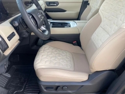 Nissan Armada Platinum 4x4 2026