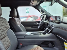 Nissan Armada Platinum 4x4 2025