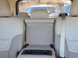 Nissan Armada Platinum 4x4 2026