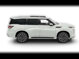 INFINITI QX80 LUXE AWD 2026