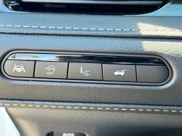 INFINITI QX80 LUXE AWD 2026