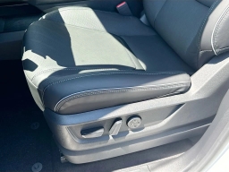 INFINITI QX80 LUXE AWD 2026