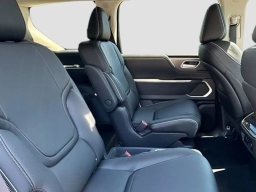 INFINITI QX80 LUXE AWD 2026