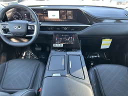 INFINITI QX80 LUXE AWD 2026