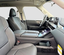 INFINITI QX80 LUXE AWD 2026