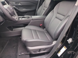 Nissan Rogue Dark Armor AWD 2026