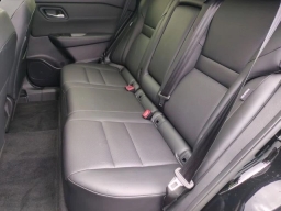 Nissan Rogue Dark Armor AWD 2026
