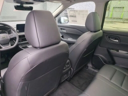 Nissan Rogue Dark Armor AWD 2026
