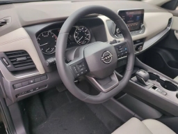 Nissan Rogue Dark Armor AWD 2026