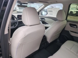 Nissan Rogue Dark Armor AWD 2026