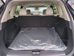 Nissan Rogue Dark Armor AWD 2026