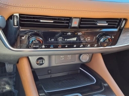 Nissan Rogue Platinum AWD 2026