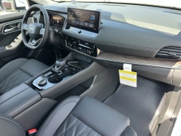 Nissan Rogue Platinum AWD 2026