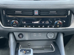 Nissan Rogue Platinum AWD 2026