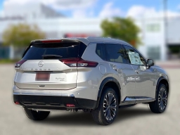 Nissan Rogue Platinum AWD 2026