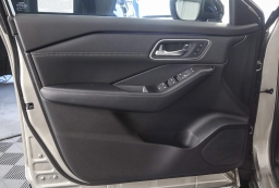 Nissan Rogue Platinum AWD 2025