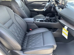 Nissan Rogue Platinum AWD 2026