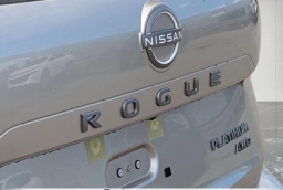 Nissan Rogue Platinum AWD 2026