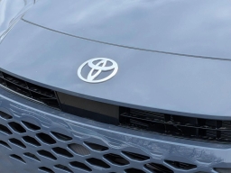 Toyota Crown Signia Limited AWD (Natl) 2026