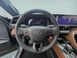 Toyota Crown Signia Limited AWD (Natl) 2026