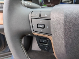 Toyota Crown Signia Limited AWD (Natl) 2026