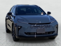 Toyota Crown Signia Limited AWD (Natl) 2025