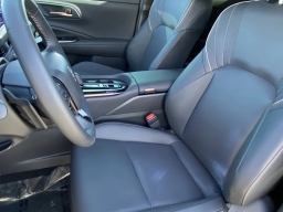 Toyota Crown Signia Limited AWD (Natl) 2025