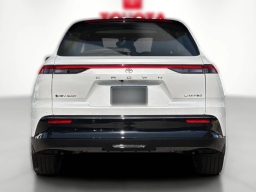 Toyota Crown Signia Limited AWD (Natl) 2026