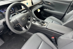 Toyota Crown Signia Limited AWD (Natl) 2026