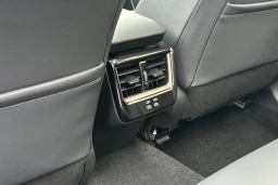 Toyota Crown Signia Limited AWD (Natl) 2026