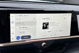 Toyota Crown Signia Limited AWD (Natl) 2026