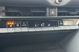 Toyota Crown Signia Limited AWD (Natl) 2026