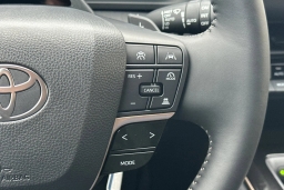 Toyota Crown Signia Limited AWD (Natl) 2026