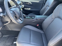 Toyota Crown Signia Limited AWD (Natl) 2026