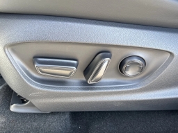 Toyota Crown Signia Limited AWD (Natl) 2026