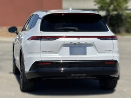 Toyota Crown Signia Limited AWD (Natl) 2026