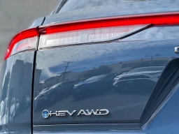 Toyota Crown Signia Limited AWD (Natl) 2026