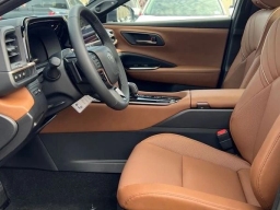 Toyota Crown Signia Limited AWD (Natl) 2026