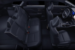 Toyota Crown Signia Limited AWD (Natl) 2025