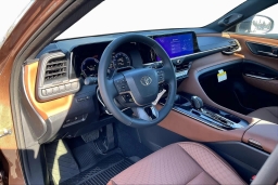 Toyota Crown Signia Limited AWD (Natl) 2026