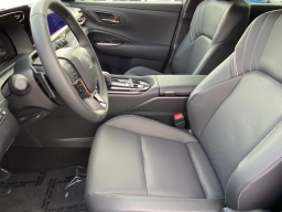 Toyota Crown Signia Limited AWD (Natl) 2026