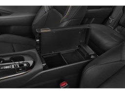 Toyota Crown Signia Limited AWD (Natl) 2026