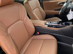 Toyota Crown Signia Limited AWD (Natl) 2026