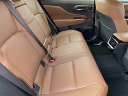 Toyota Crown Signia Limited AWD (Natl) 2026