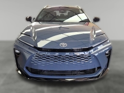 Toyota Crown Signia Limited AWD (Natl) 2026