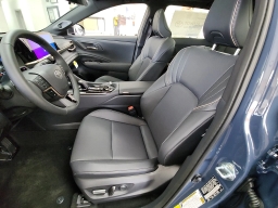 Toyota Crown Signia Limited AWD (Natl) 2026