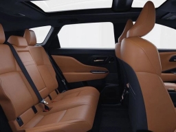 Toyota Crown Signia Limited AWD (Natl) 2026