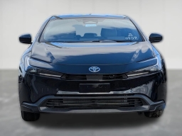 Toyota Prius LE (Natl) 2026