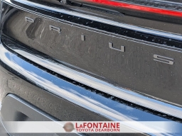 Toyota Prius LE (Natl) 2026