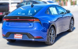 Toyota Prius XLE (Natl) 2026